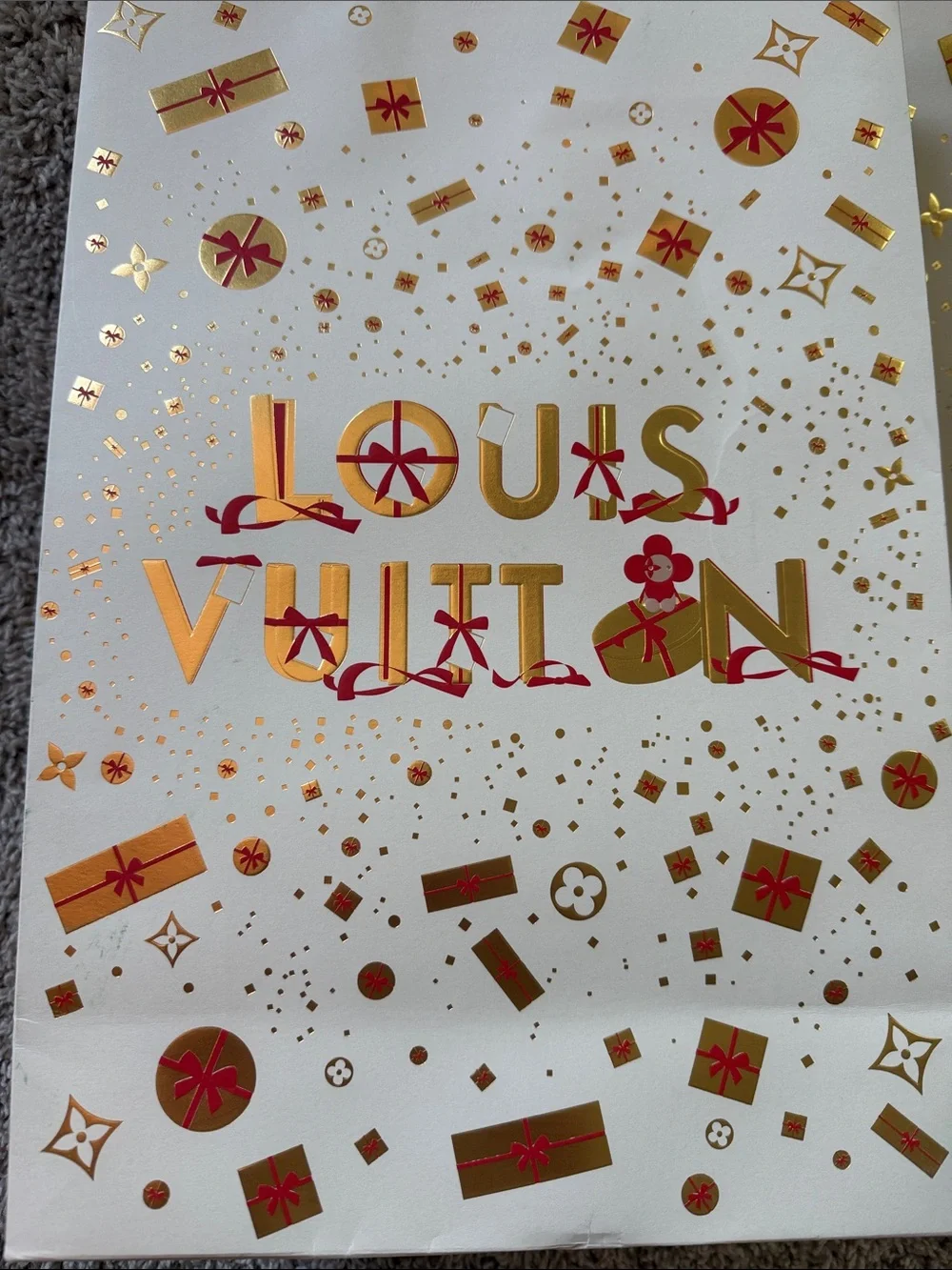 Authentic Louis Vuitton Vivienne 2023 Holiday Shopping Bag 14x9.75x4.25 Set